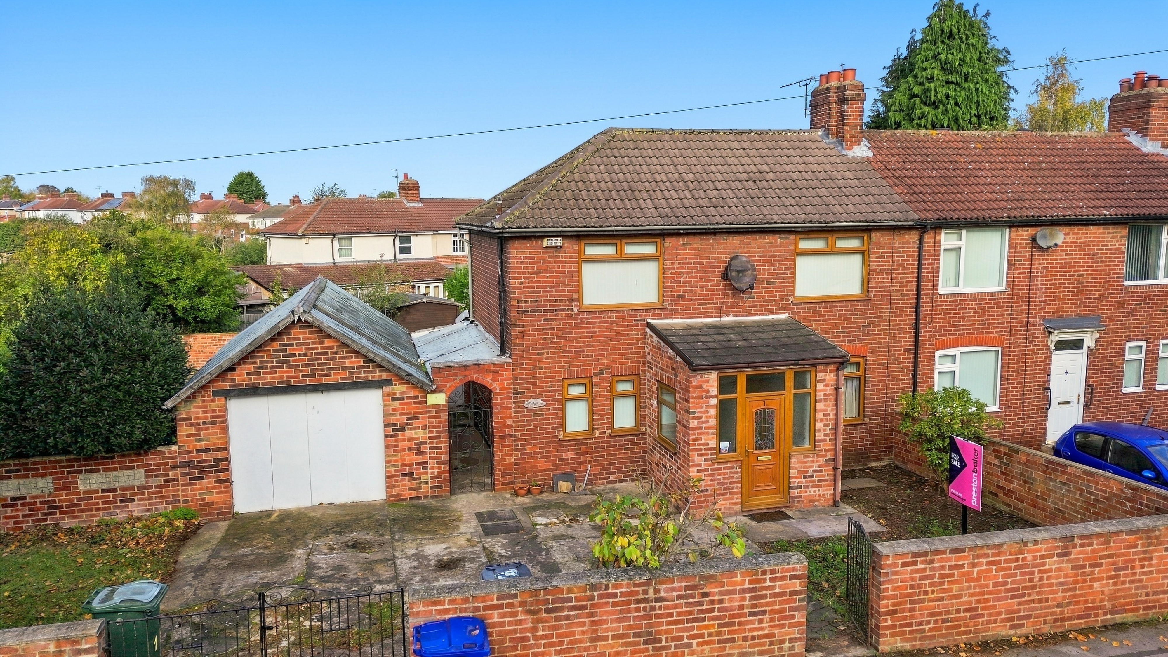 Broomhouse Lane, Doncaster, DN12 - Photo 1