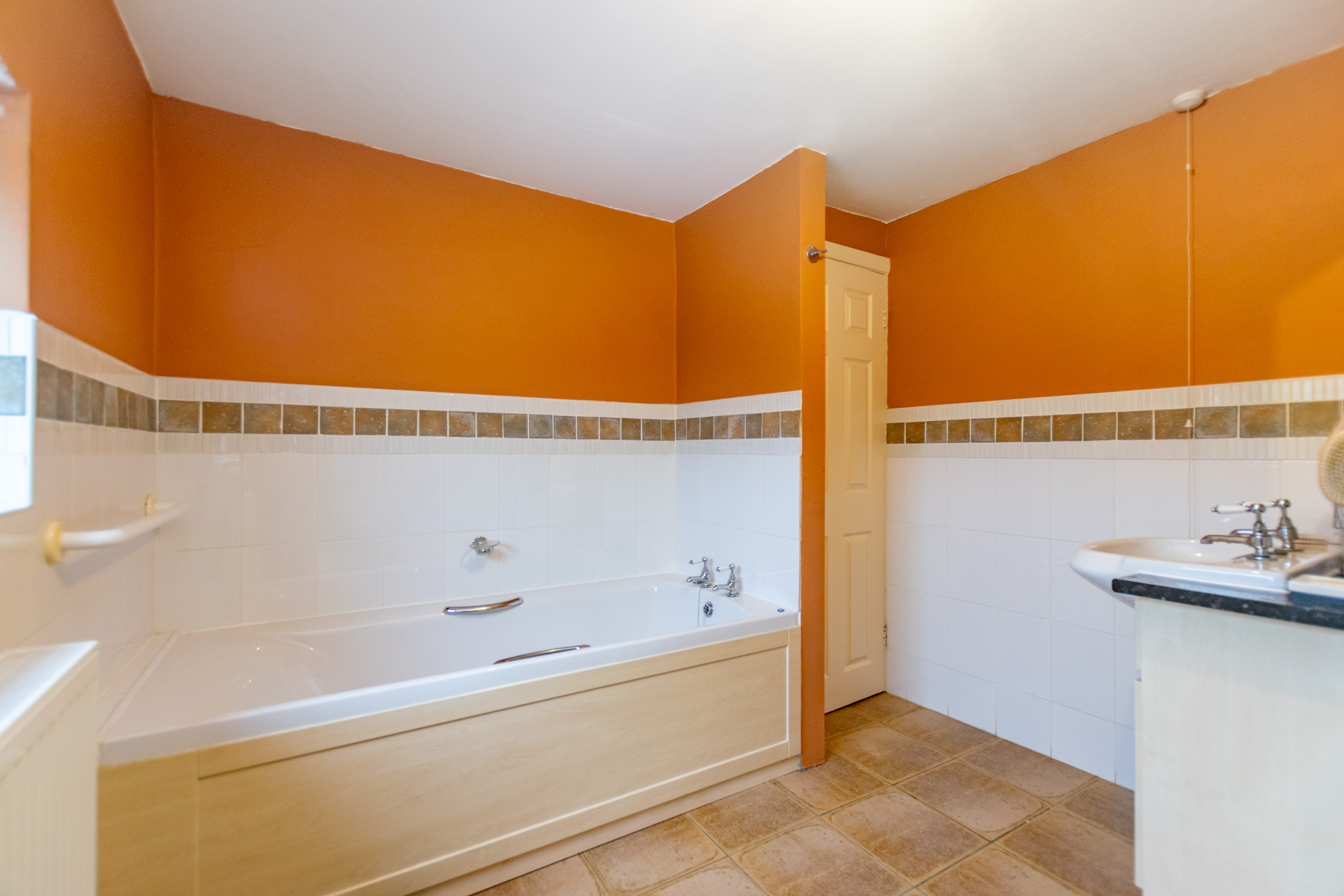 Sandhill Mount, Alwoodley, Leeds, LS17 - Photo 27