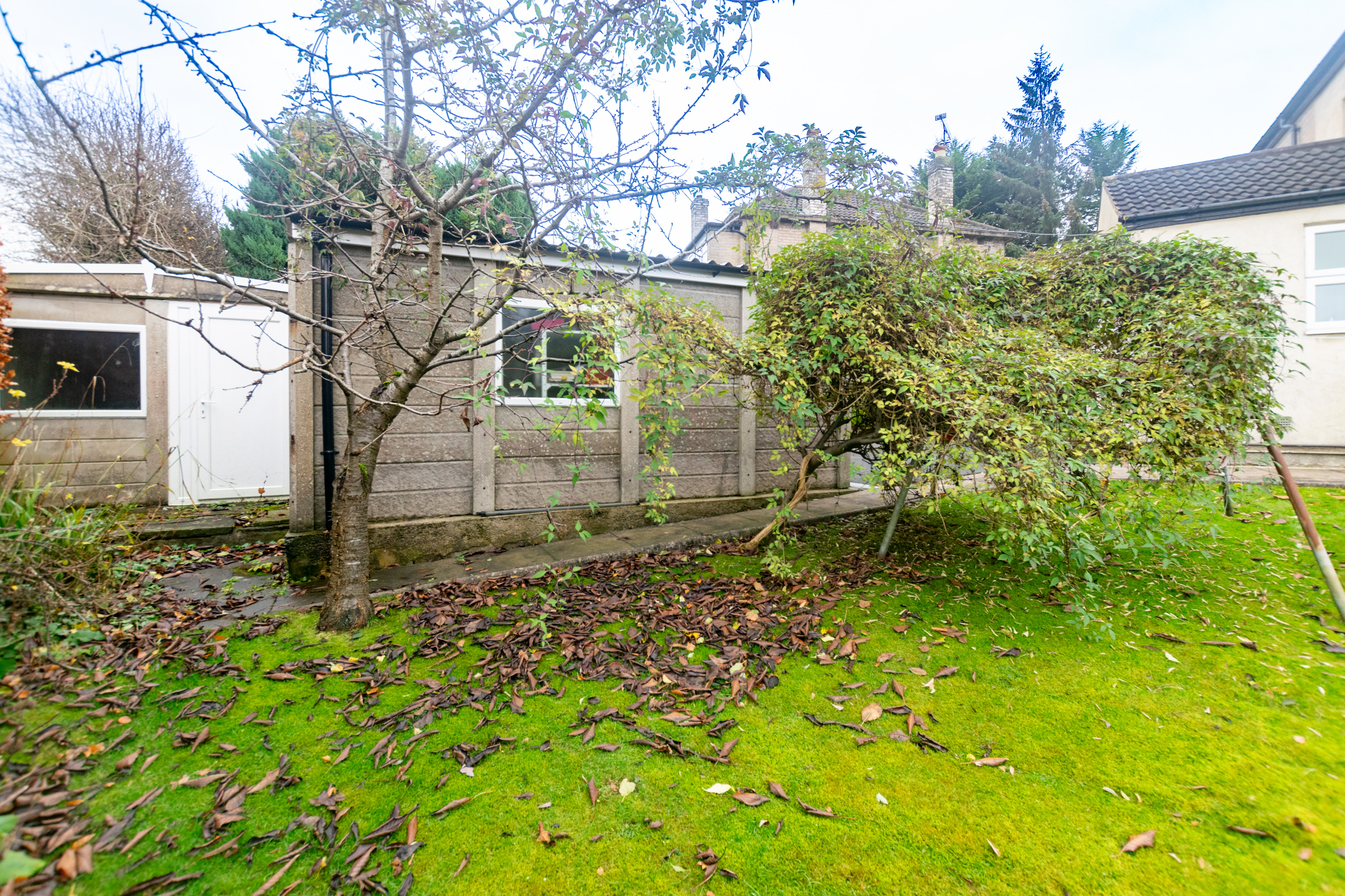 Sandhill Mount, Alwoodley, Leeds, LS17 - Photo 37