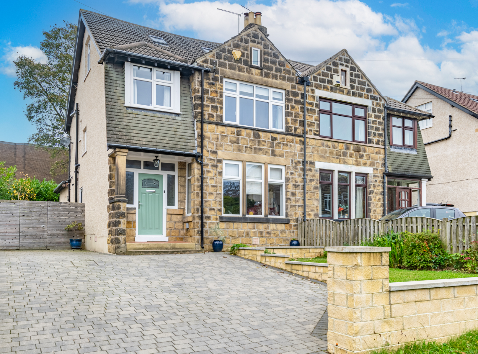 Bentcliffe Drive, Moor Allerton, Leeds, LS17 - Photo 1
