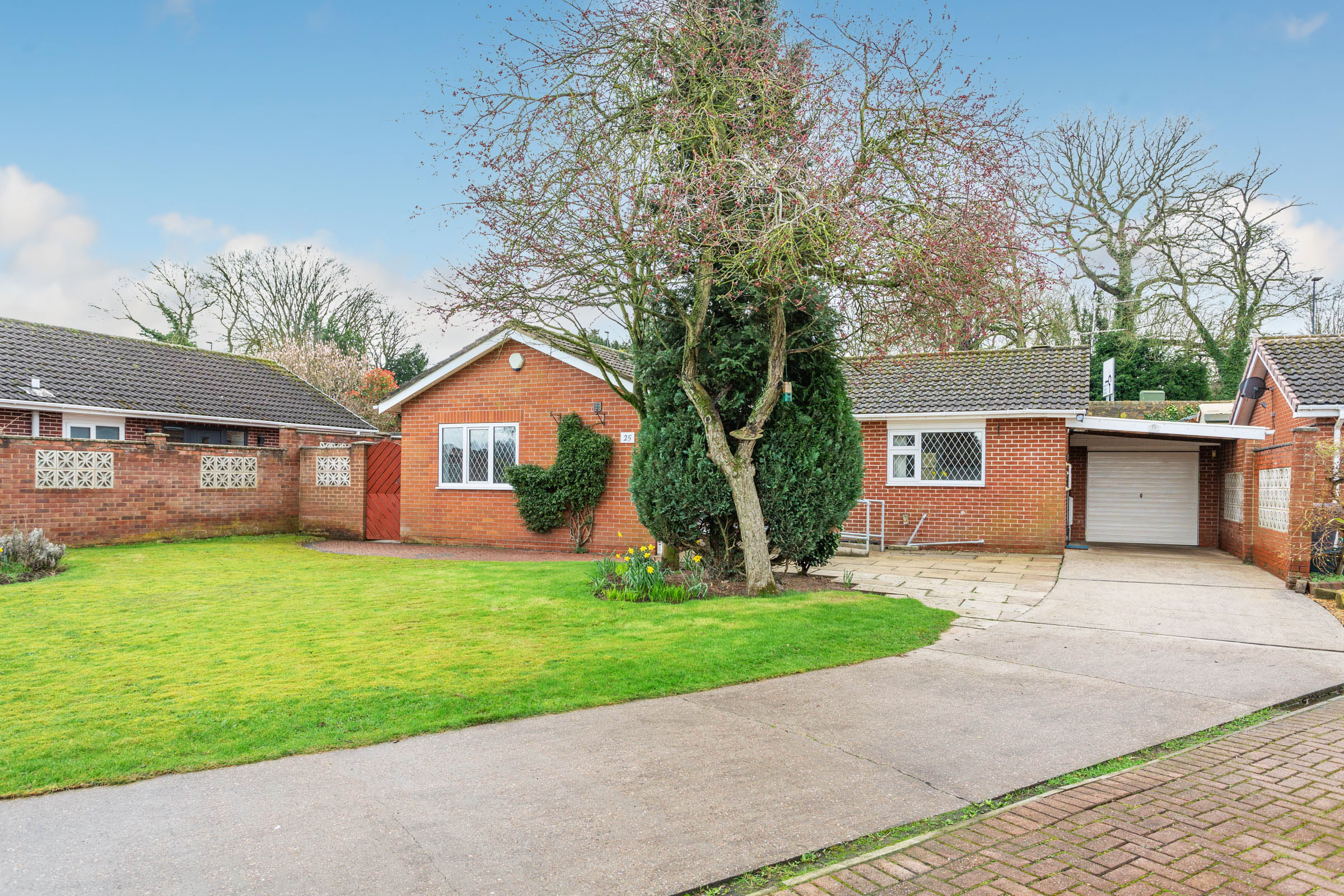 St Michaels Avenue, St. Michaels Avenue, Rossington, Doncaster, DN11 - Photo 1
