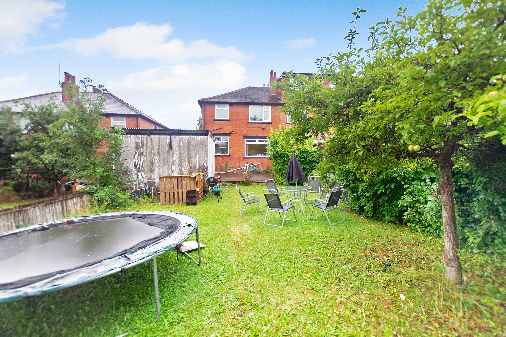 St Martins View, Potternewton, Leeds, LS7 - Photo 14